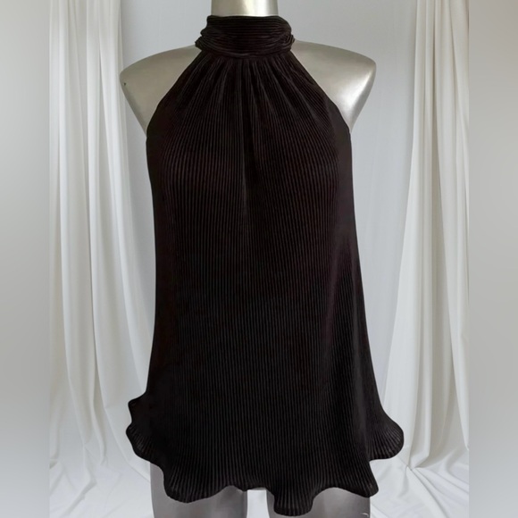 🆕Bishop + Young Esme  Pleated Black Top - Picture 3 of 16